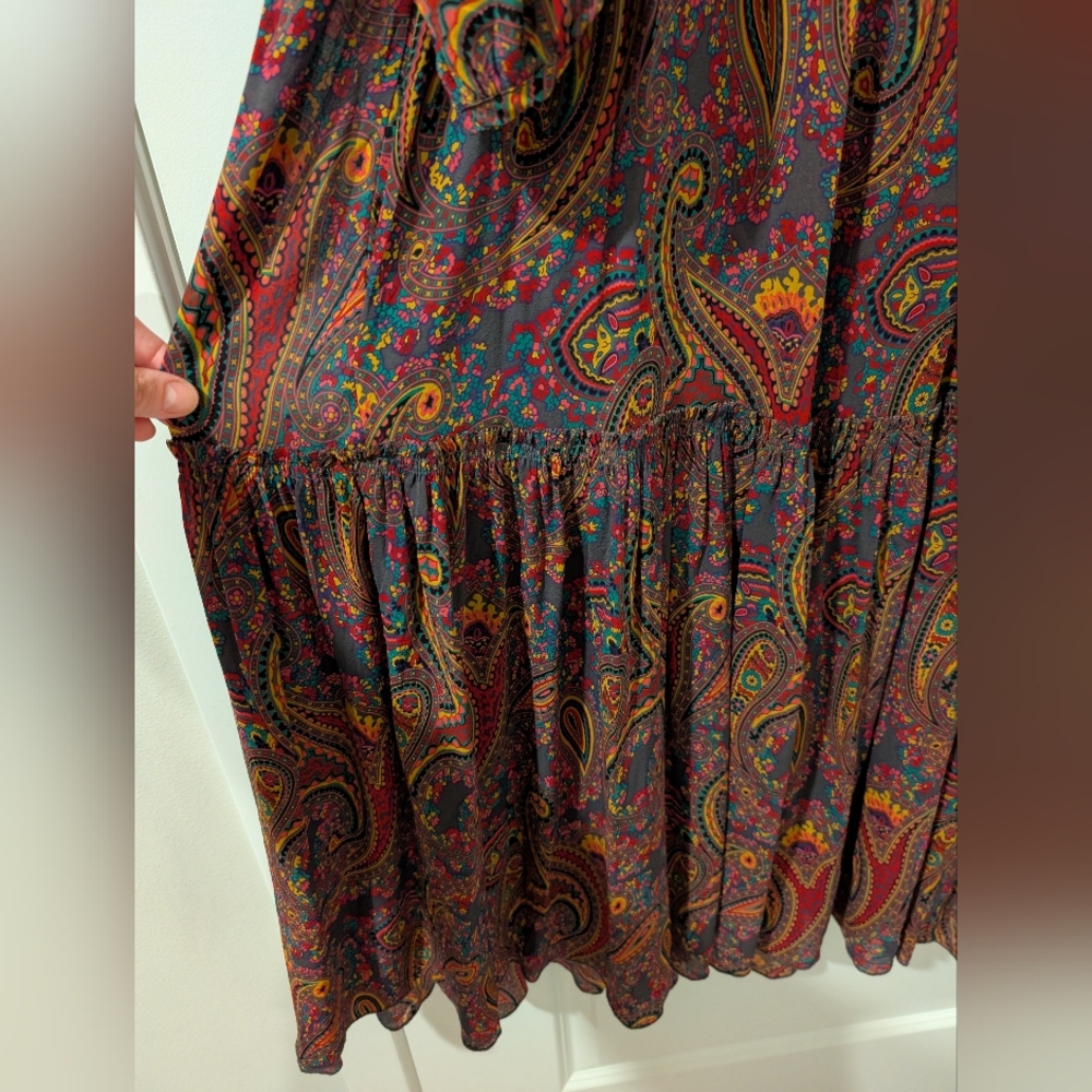 DKNY Silk Paisley Tiered Maxi Dress (Missing Inner Slip) - Picture 5 of 11